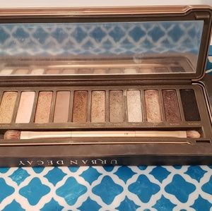 Urban Decay Naked 2 palette